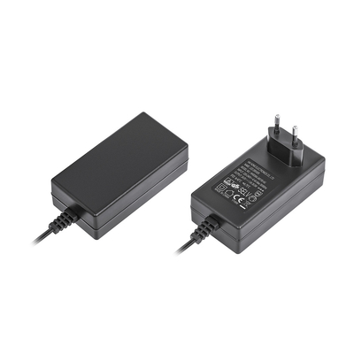 Un bon prix. Blanc / Noir Universal Pd Puissance 18w / 20w Pour une charge rapide en ligne