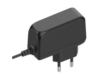 acheter L'UE branchent l'adaptateur universel 12V 1.5A d'alimentation CC À C.A./l'approvisionnement d'alimentation CC À C.A. de 24V 0.75A online manufacture