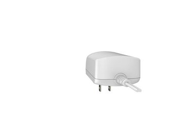 Un bon prix. l'adaptateur universel de courant alternatif De 12W 15W 18W l'adaptateur universel JP de puissance de 12 volts branchent en ligne