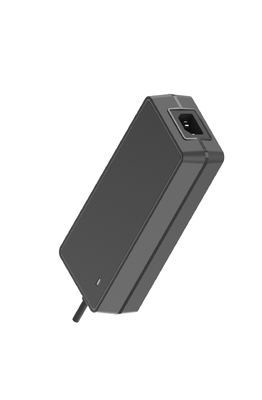 Un bon prix. Protection contre les surtensions Adaptateur d'alimentation bureau 15-300w en ligne