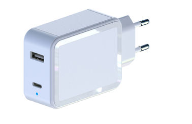Un bon prix. Chargeur mobile rapide à grande vitesse, efficacité de remplissage rapide multi de l'adaptateur 83% d'USB en ligne