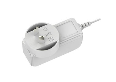 Un bon prix. Prise d'AU 18 watts 12 bâti de mur à C.A. de l'alimentation d'énergie de commutation de volt 1.5A en ligne