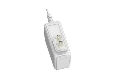Un bon prix. 18W / adaptateur blanc de puissance de bâti de mur de Pin de 24W USA 2 avec l'entrée 90 - 264Vac en ligne