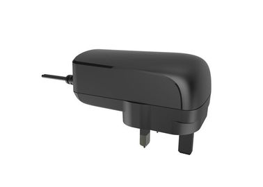 Un bon prix. Bâti BRITANNIQUE de mur de l'alimentation d'énergie de commutation du noir 5V de prise 2.5A avec Pin 3 en ligne